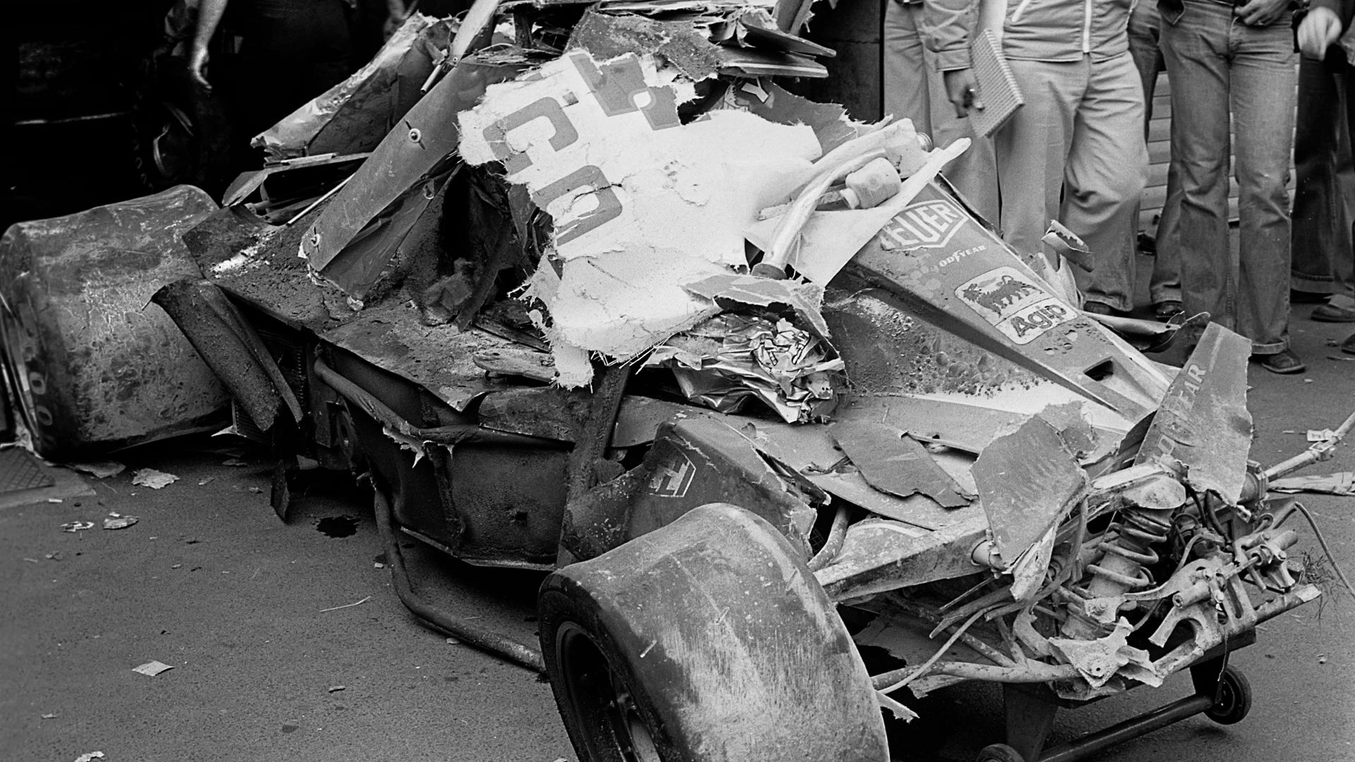 Niki Lauda il 1 176 agosto 1976 l incidente al Nurburgring