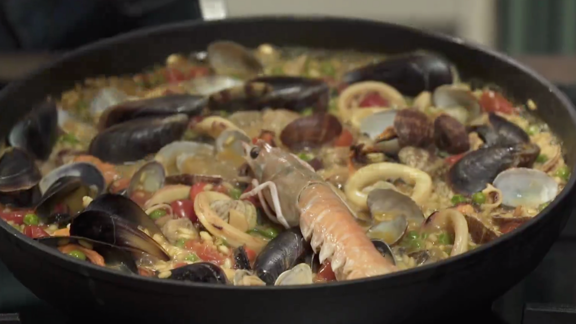 Ricetta Paella di pesce di Benedetta Parodi: scopri ingredienti e