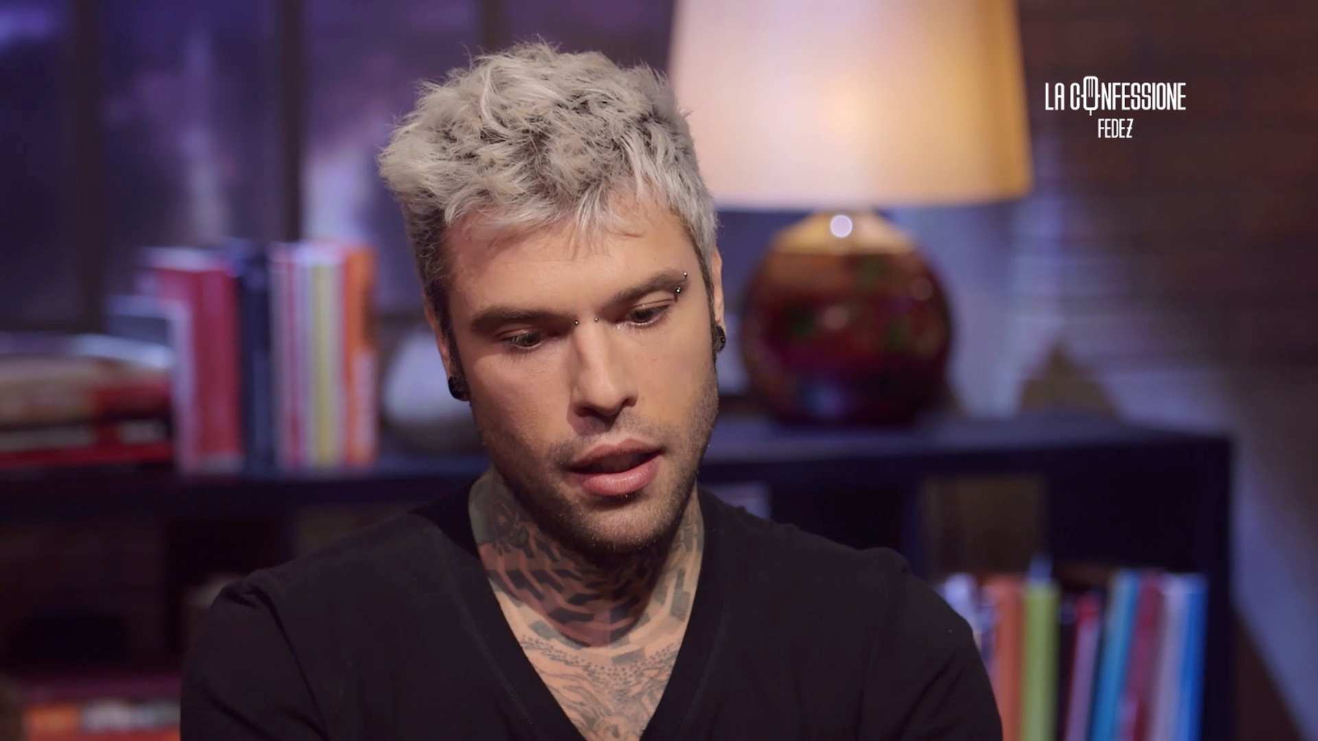 La Confessione, Peter Gomez intervista Fedez: guarda il video